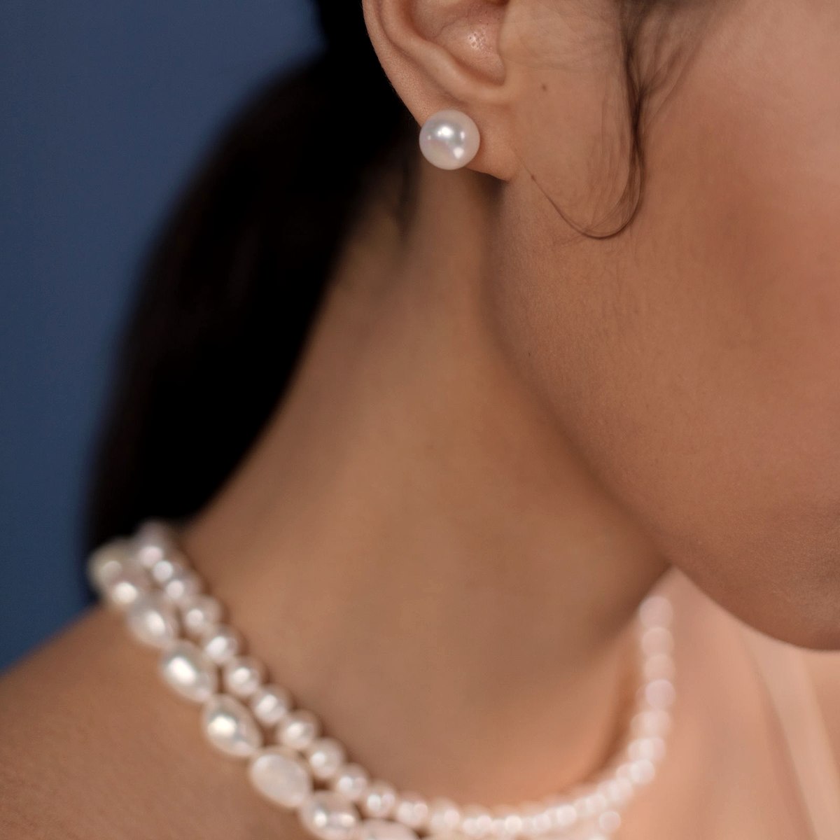 Perle parel stud detail